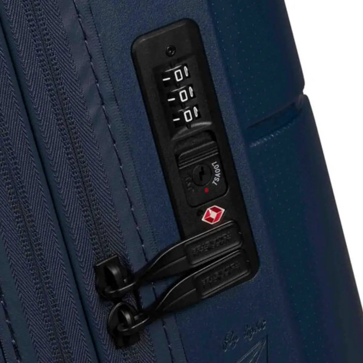 American Tourister Dashpop 55 cm Expandable Carry-On Spinner Suitcase - Midnight Blue