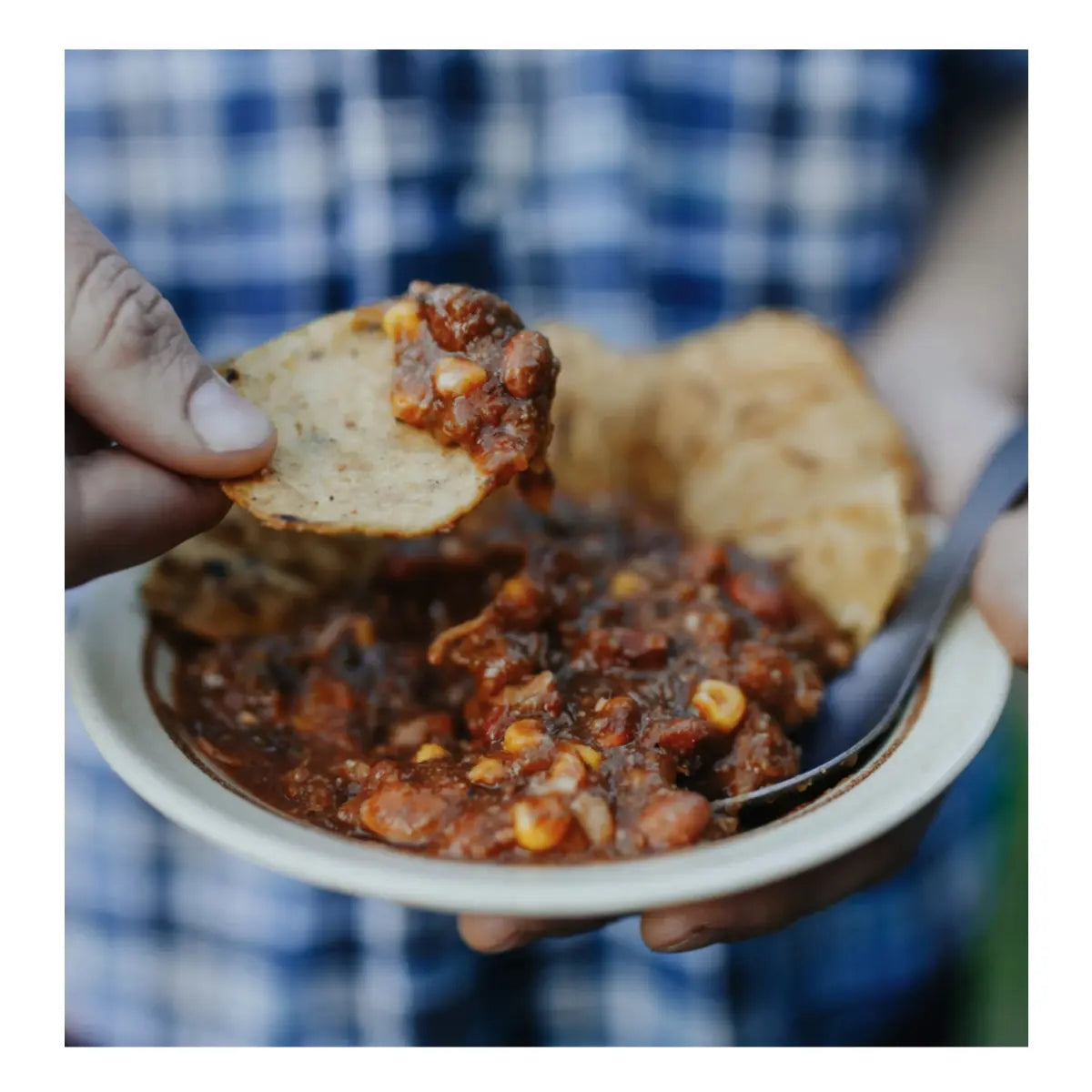 Convenient - eat the meal straight from the pouch to reduce clean up