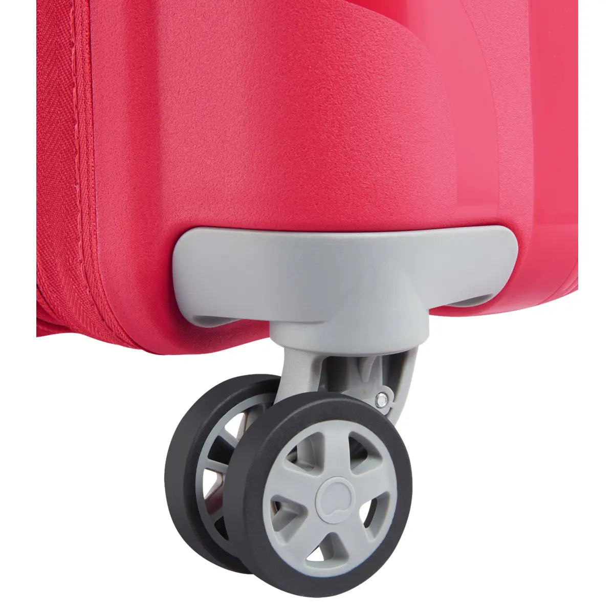 Double wheels for easy manoeuvrability