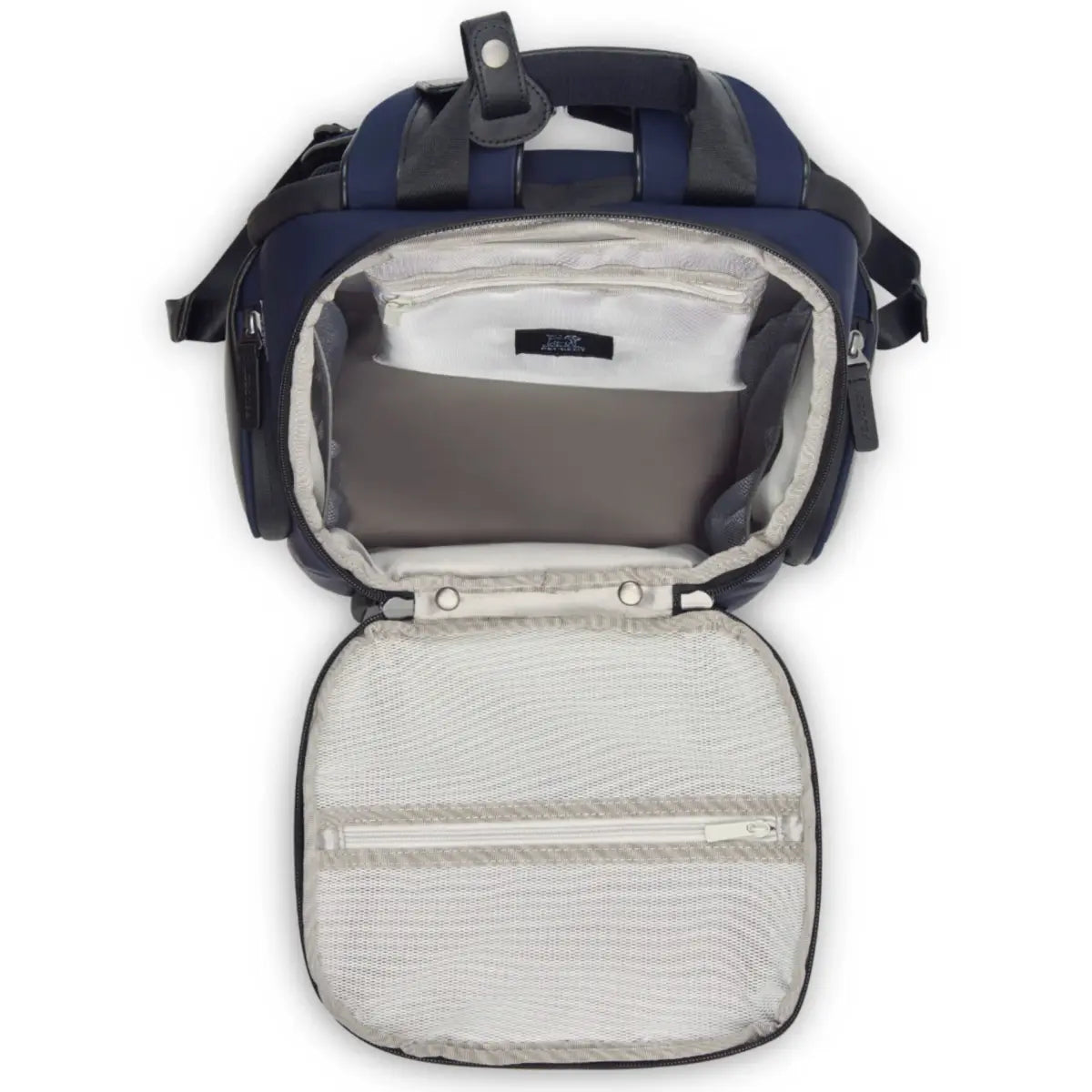 Large main compartment