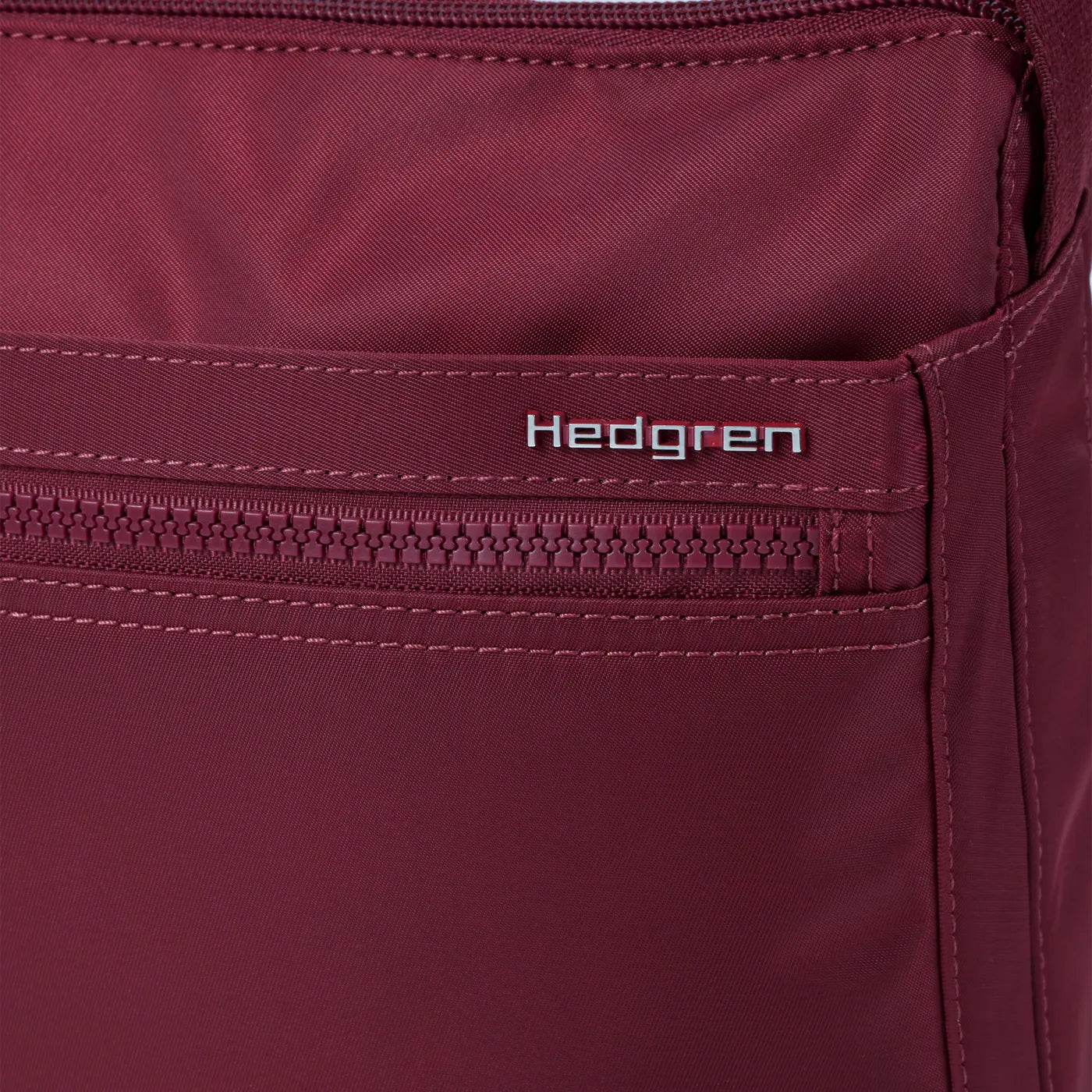 Hedgren EYE NEO Medium Crossbody Bag with RFID Pocket - Maroon Banner