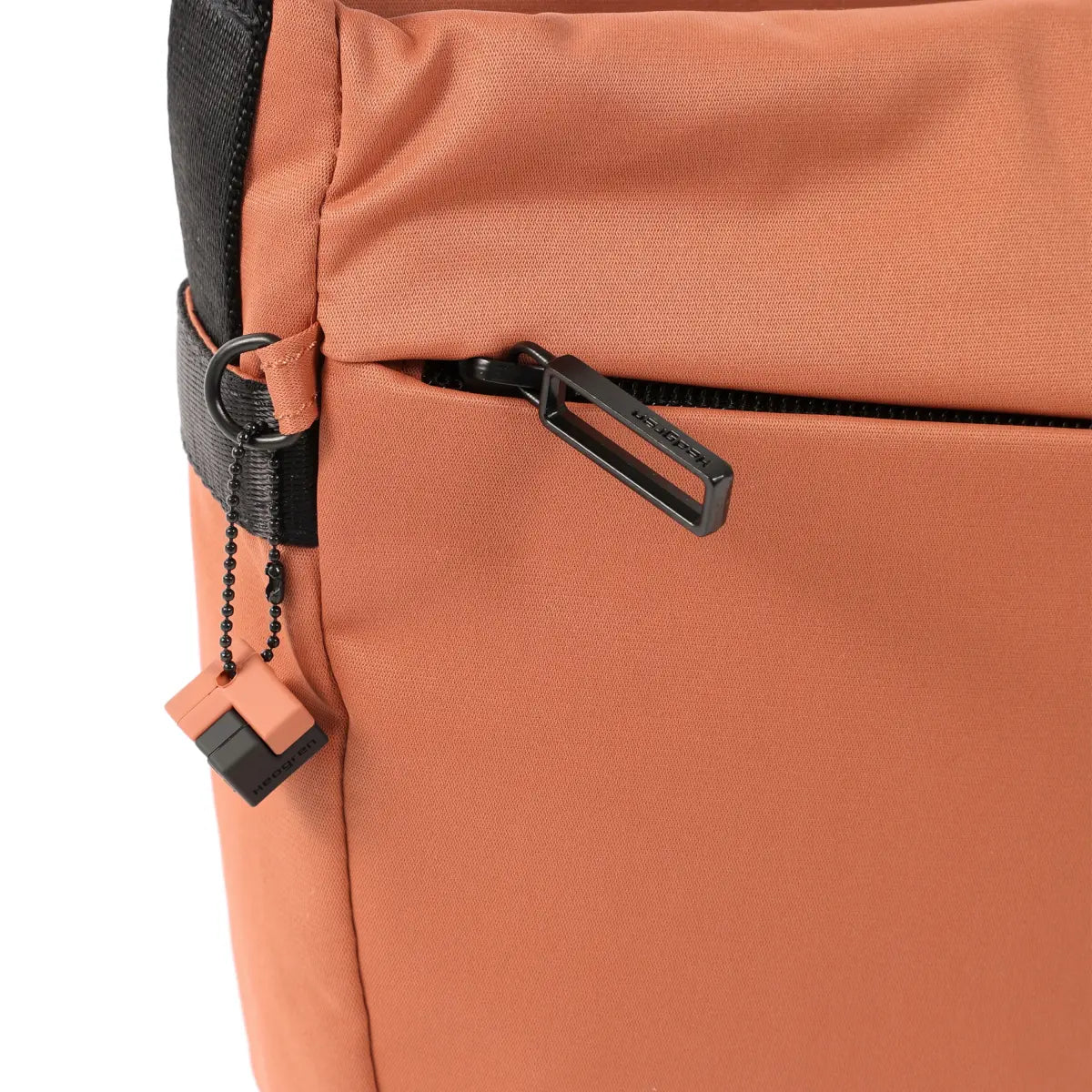 Hedgren GRAVITY Medium Crossover Shoulder Bag Redwood Burl