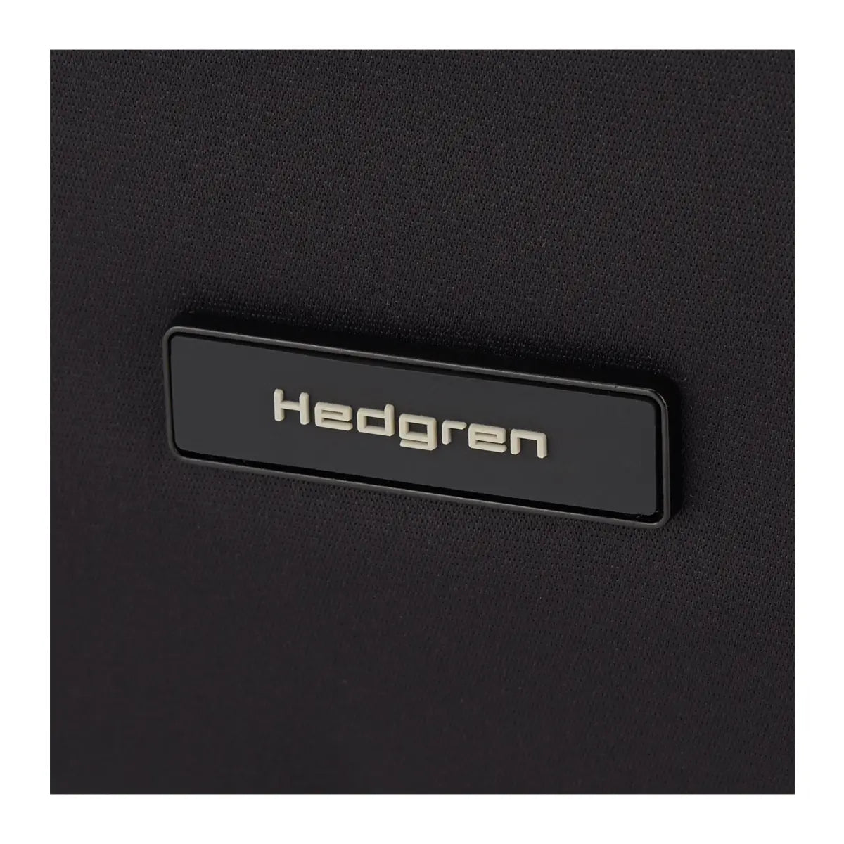 Water and dust repellent fabric