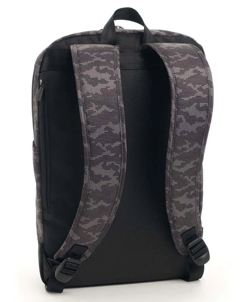 Padded adjustable shoulder straps