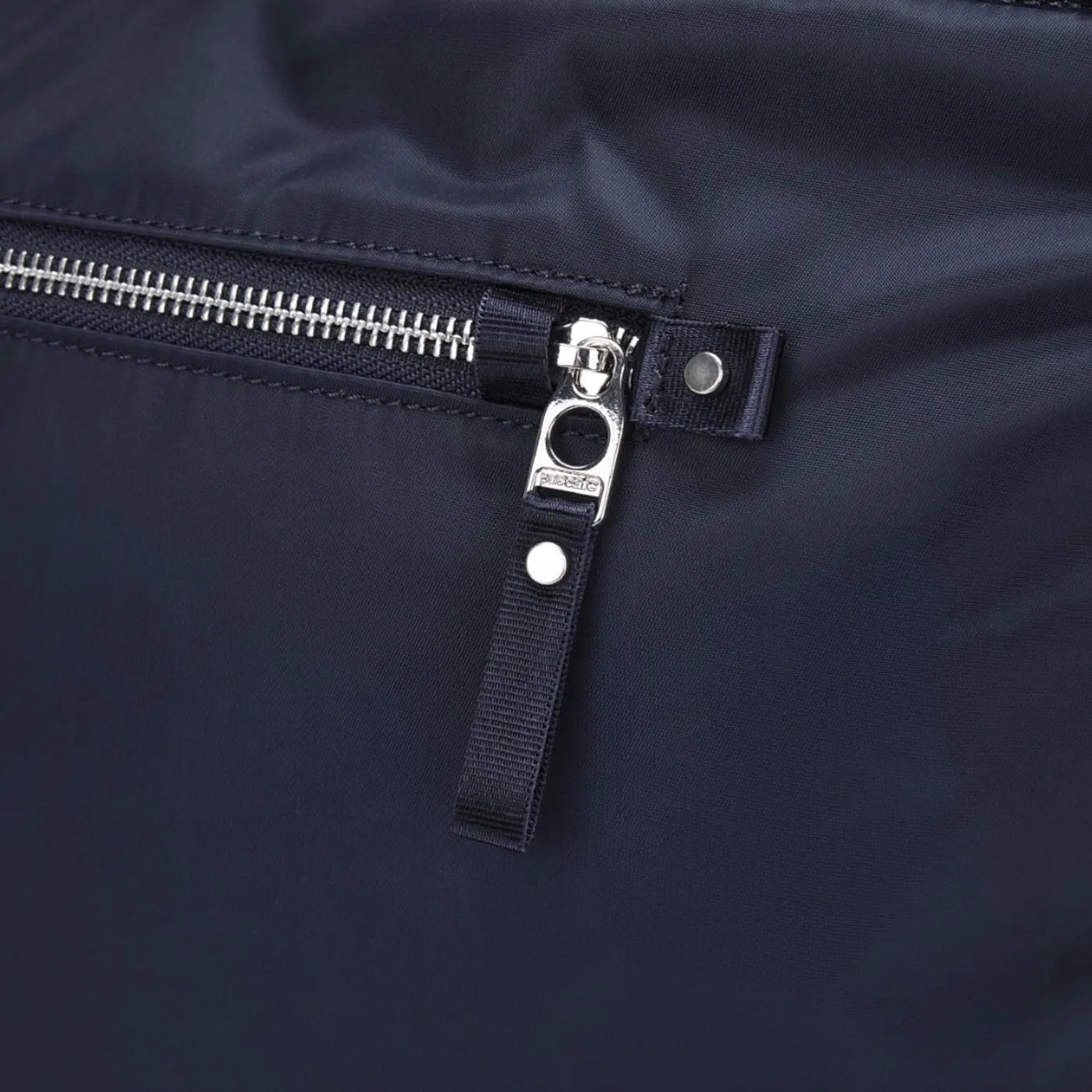 Pacsafe W Anti-theft Carryall 13’’ Laptop Tote - Navy