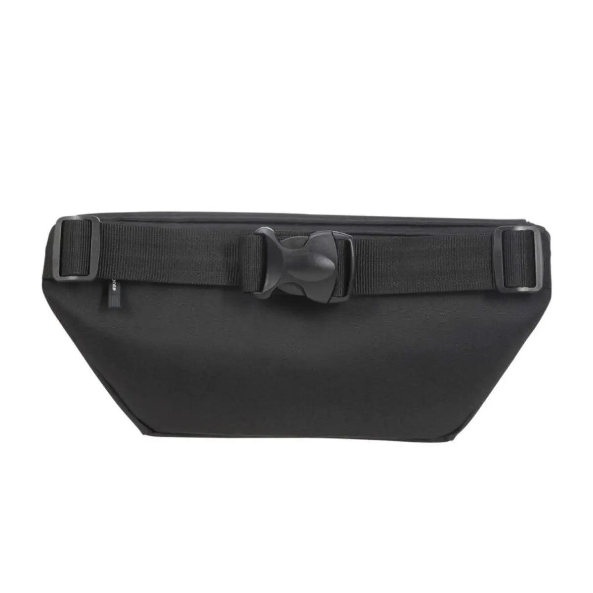 Large adjustable hip belt to fit all sizes, and make that pack comfortable on your waist