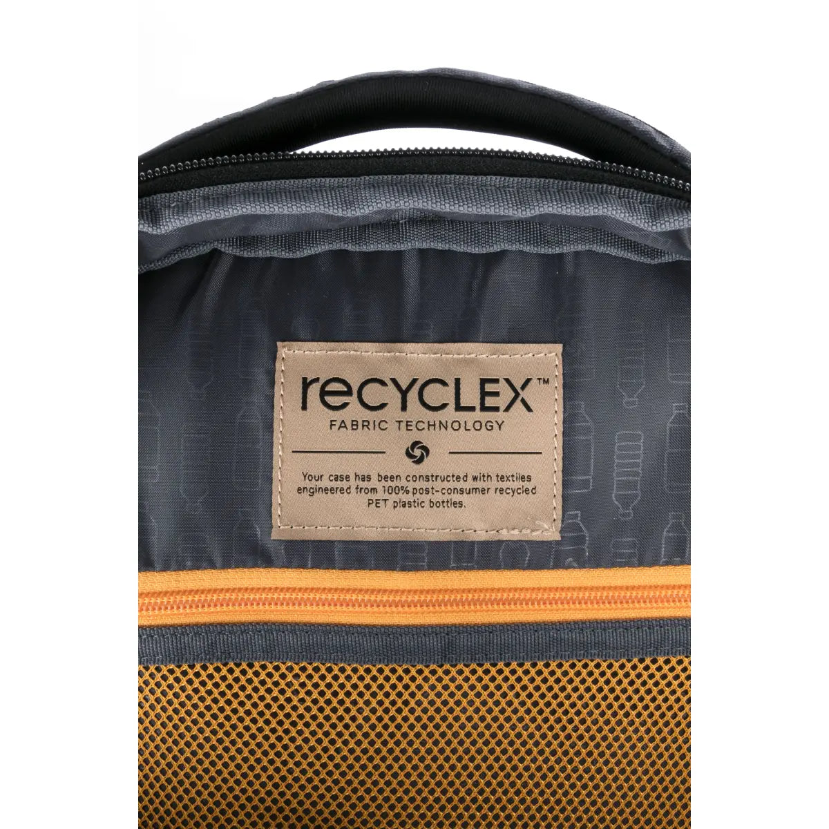 Feature lining and contrast colour mesh pocket.