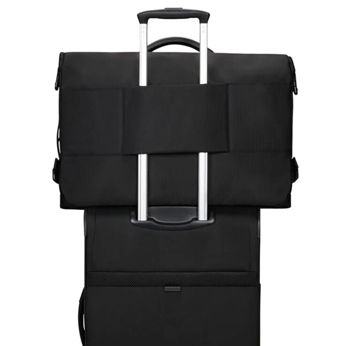 Smart Sleeve (Luggage for display purpose only)