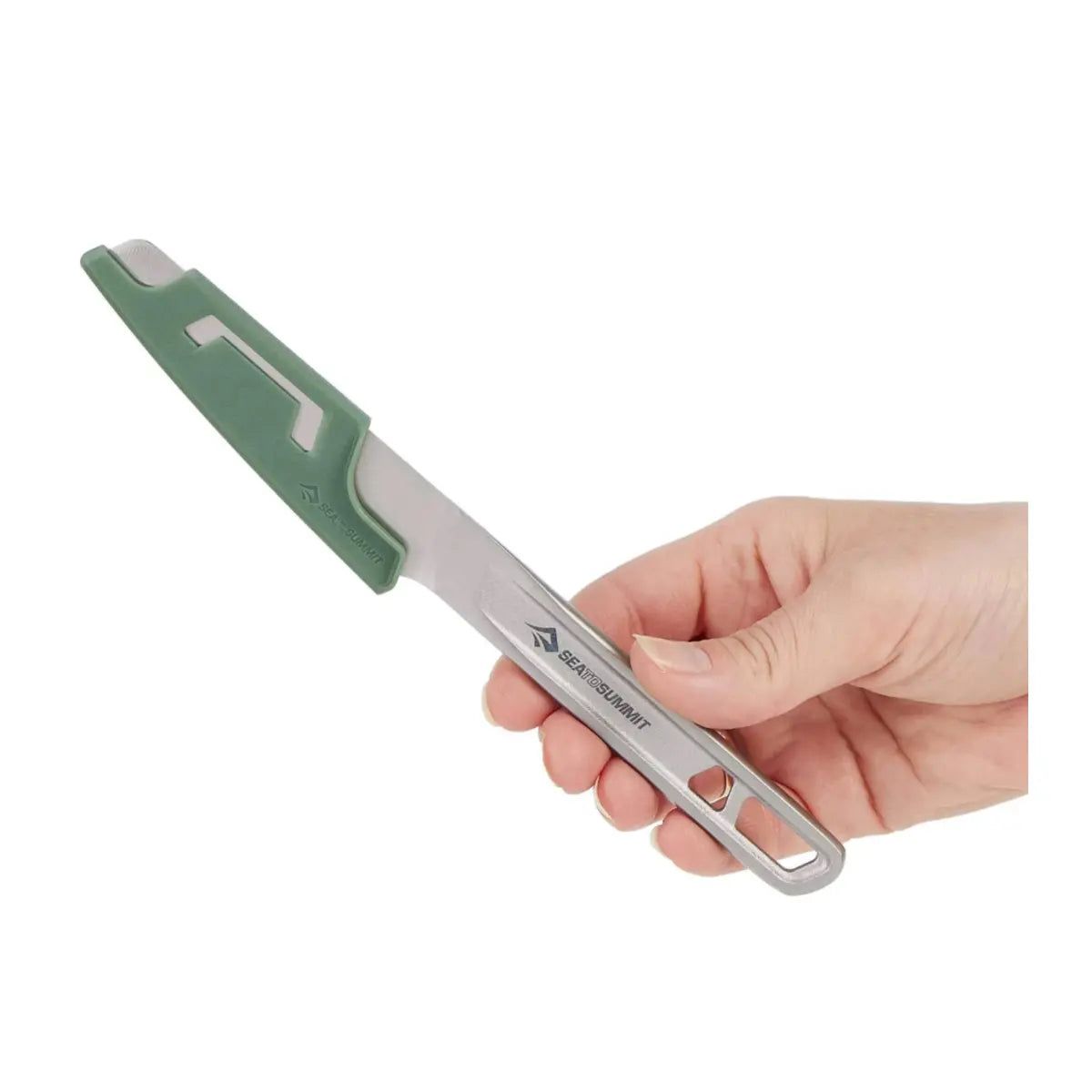 Includes moulded blade cover for added safe handling and to protect the sharp edge
