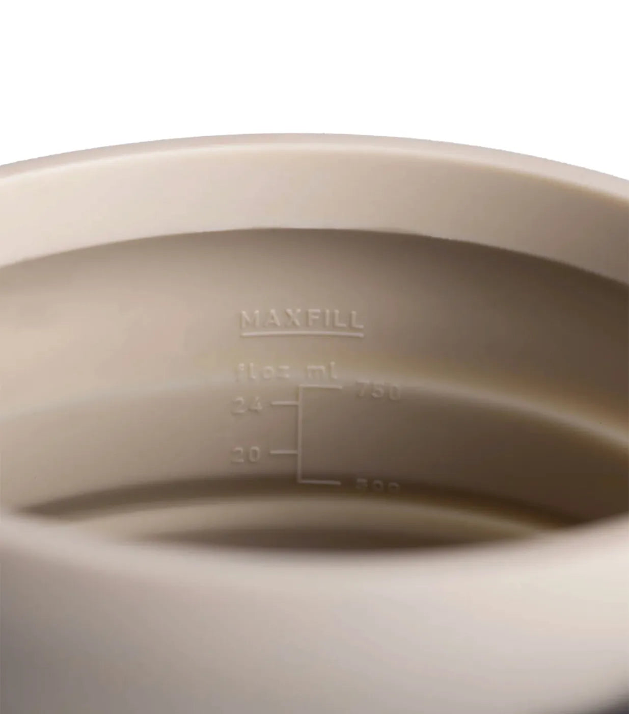 Ample 1.1L capacity to serve two or more people