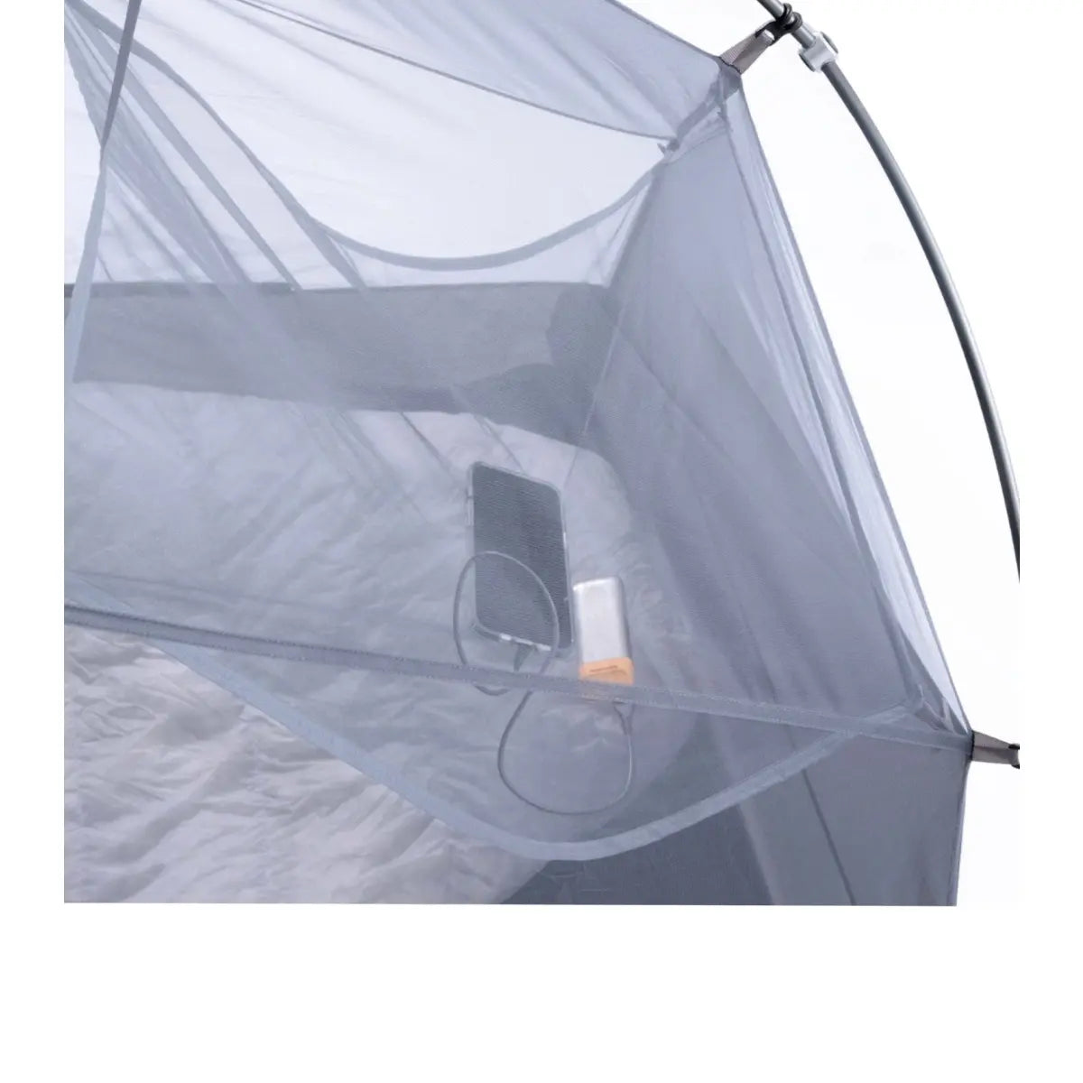 Easily attach and detach with quick-connect V-Toggles