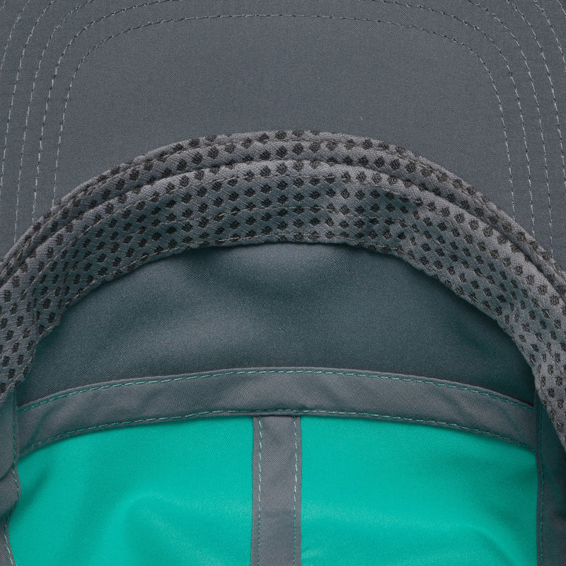 Sunday Afternoons Aerial Sport Cap: wicking sweatband