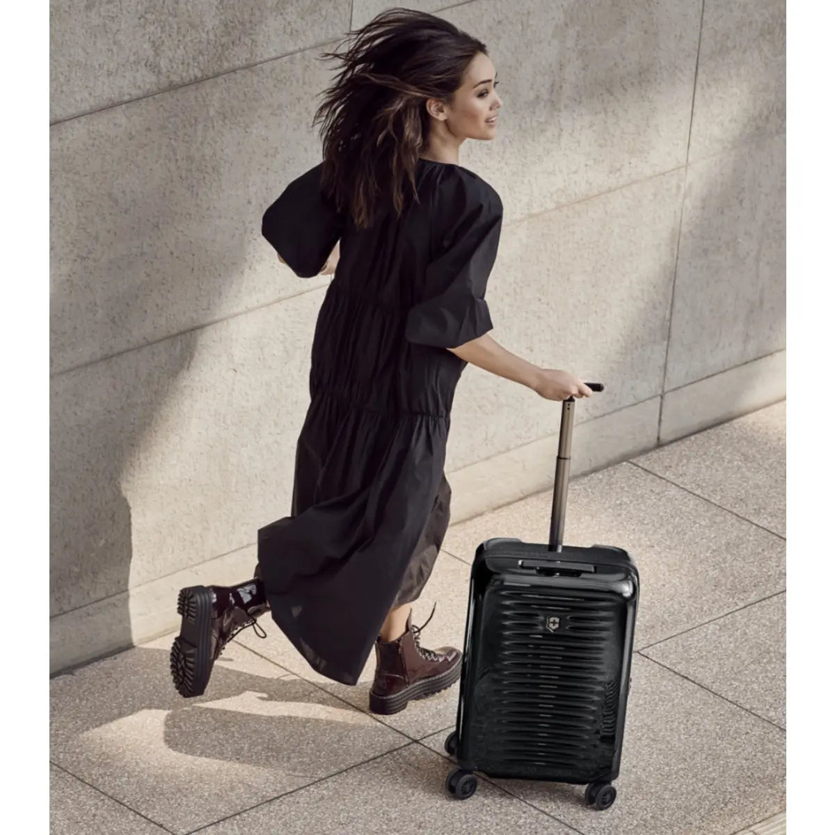 Victorinox Airox Frequent Flyer 55 cm Hardside Carry-On Suitcase - Black