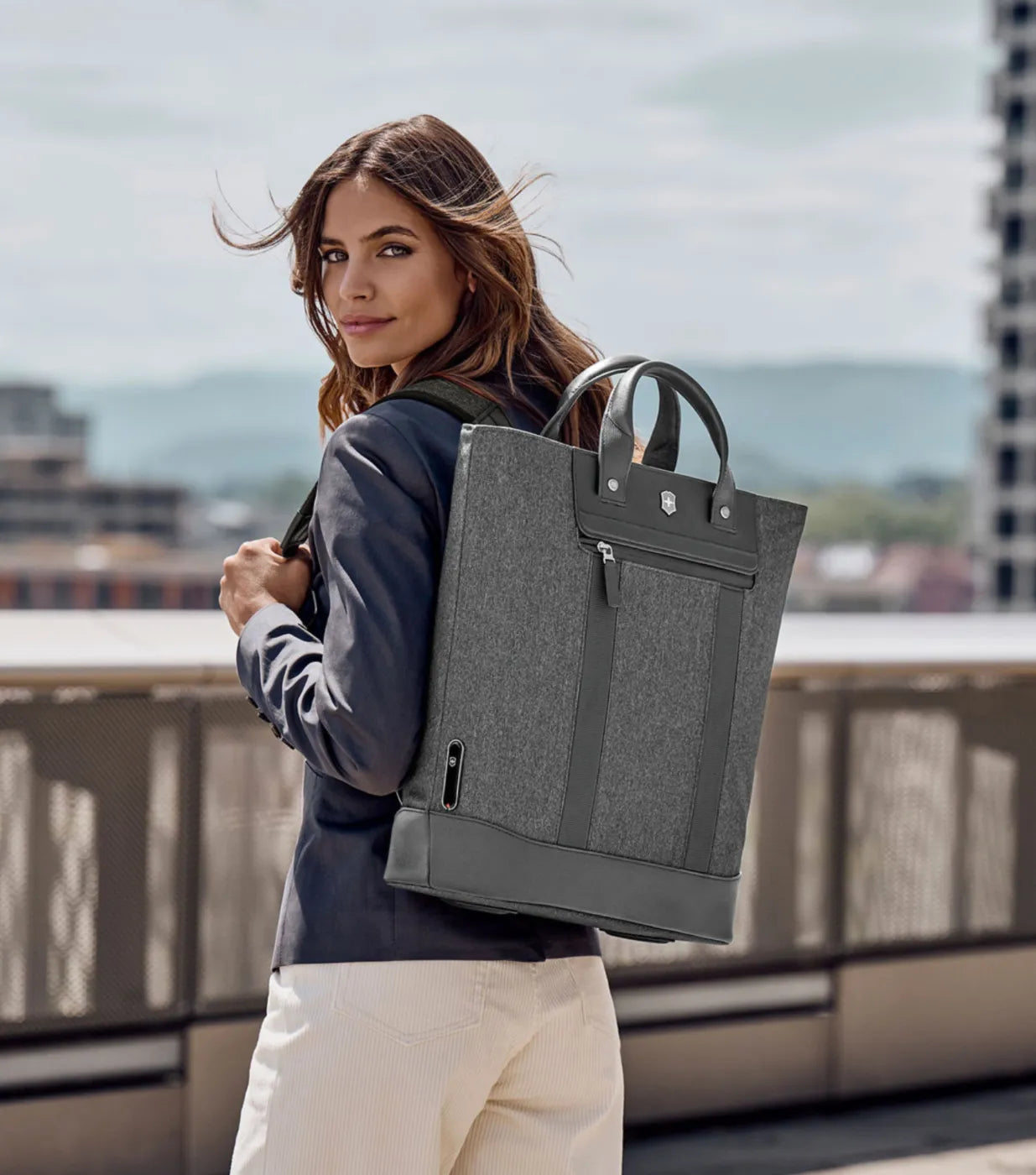 Victorinox Architecture Urban2 - 2-Way 15" Laptop Carry Tote / Backpack - Grey / Black