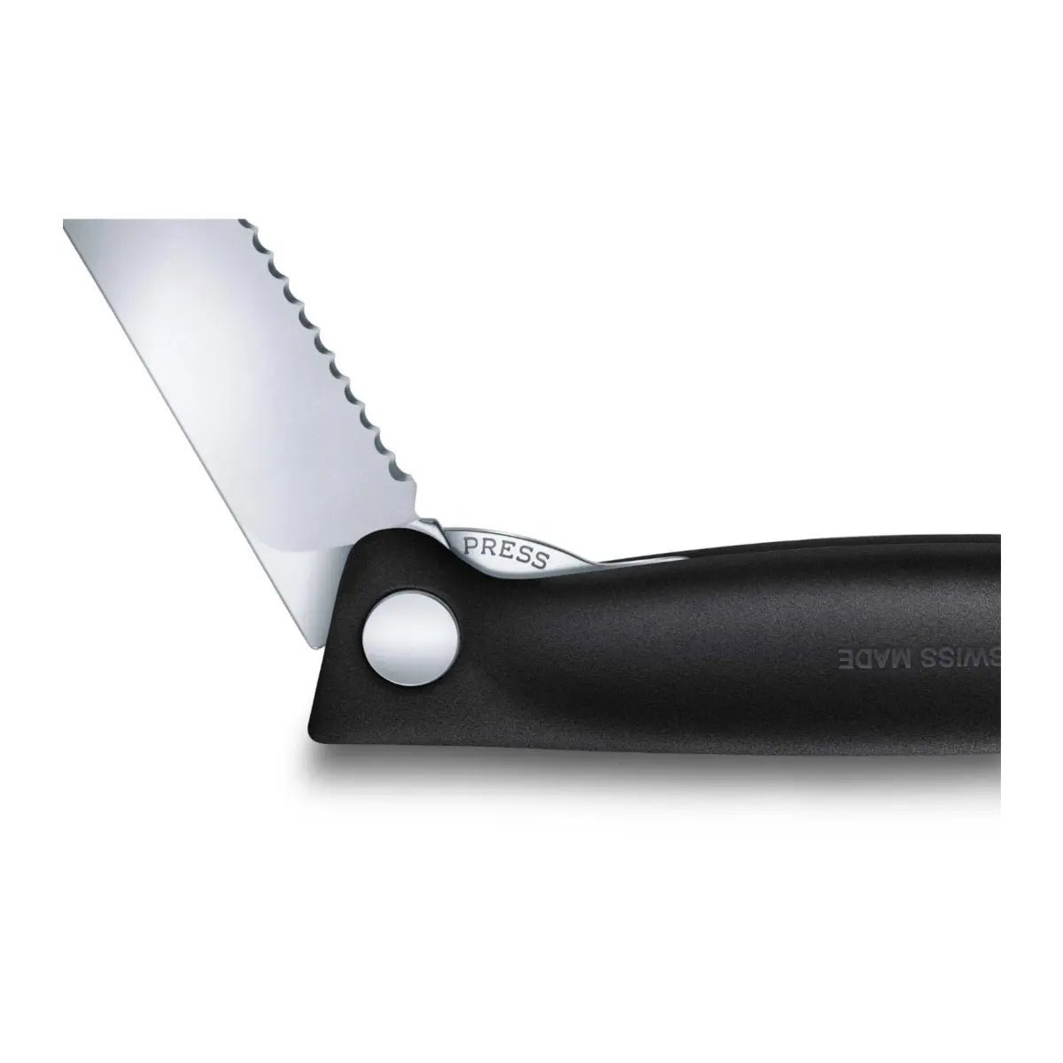 Compact and practical take-anywhere knife for peeling and chopping fruit and veg