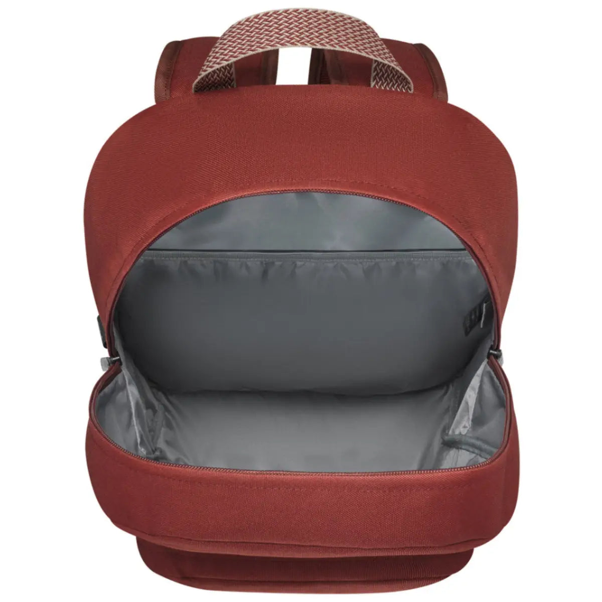 Spacious main compartment