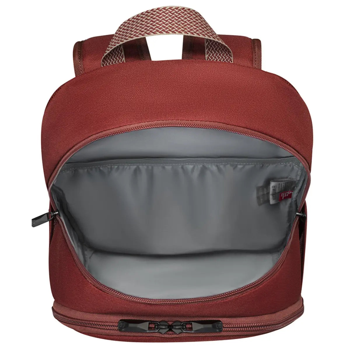 Spacious main compartment