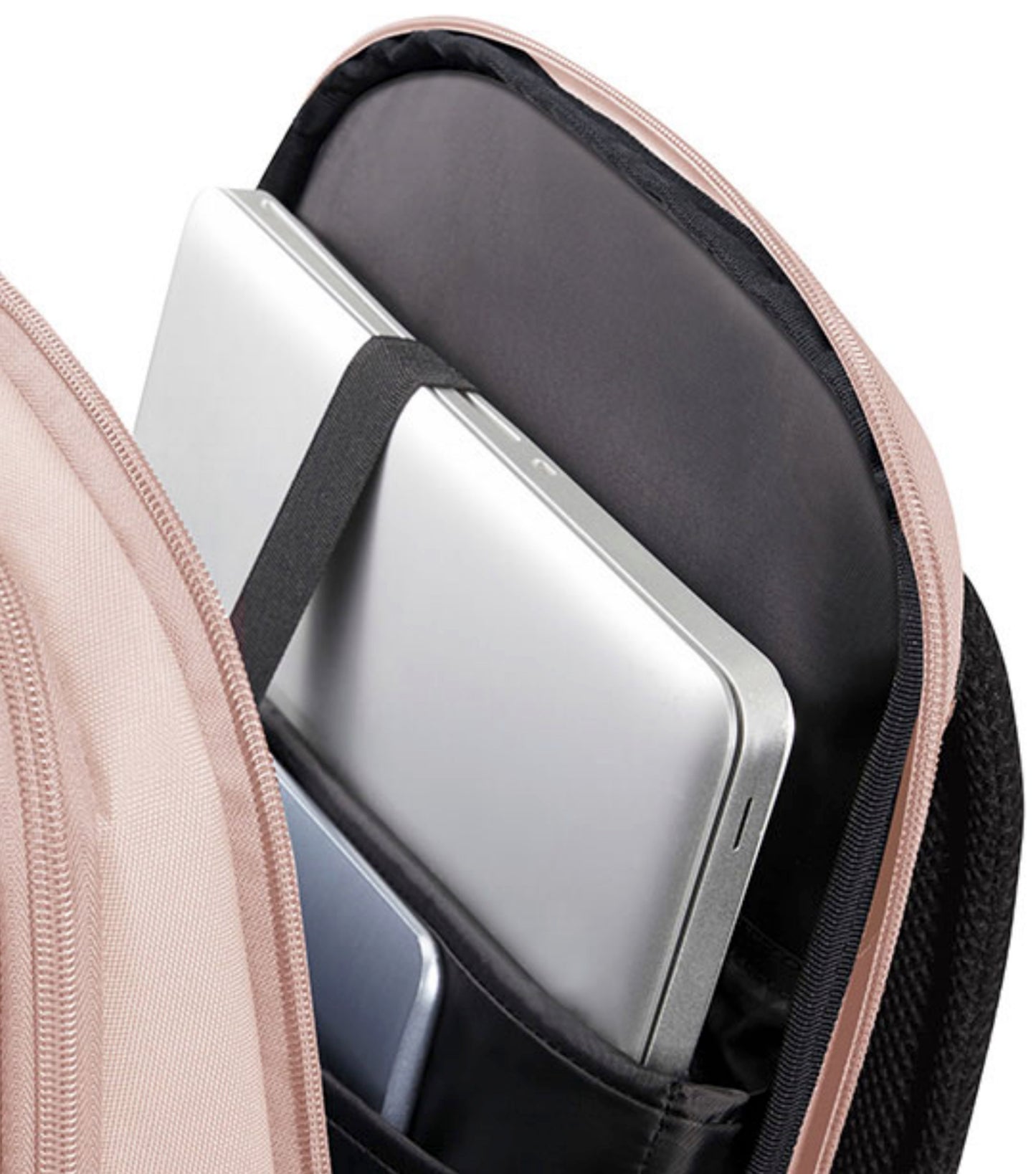 Laptop and tablet pockets in rear compartment