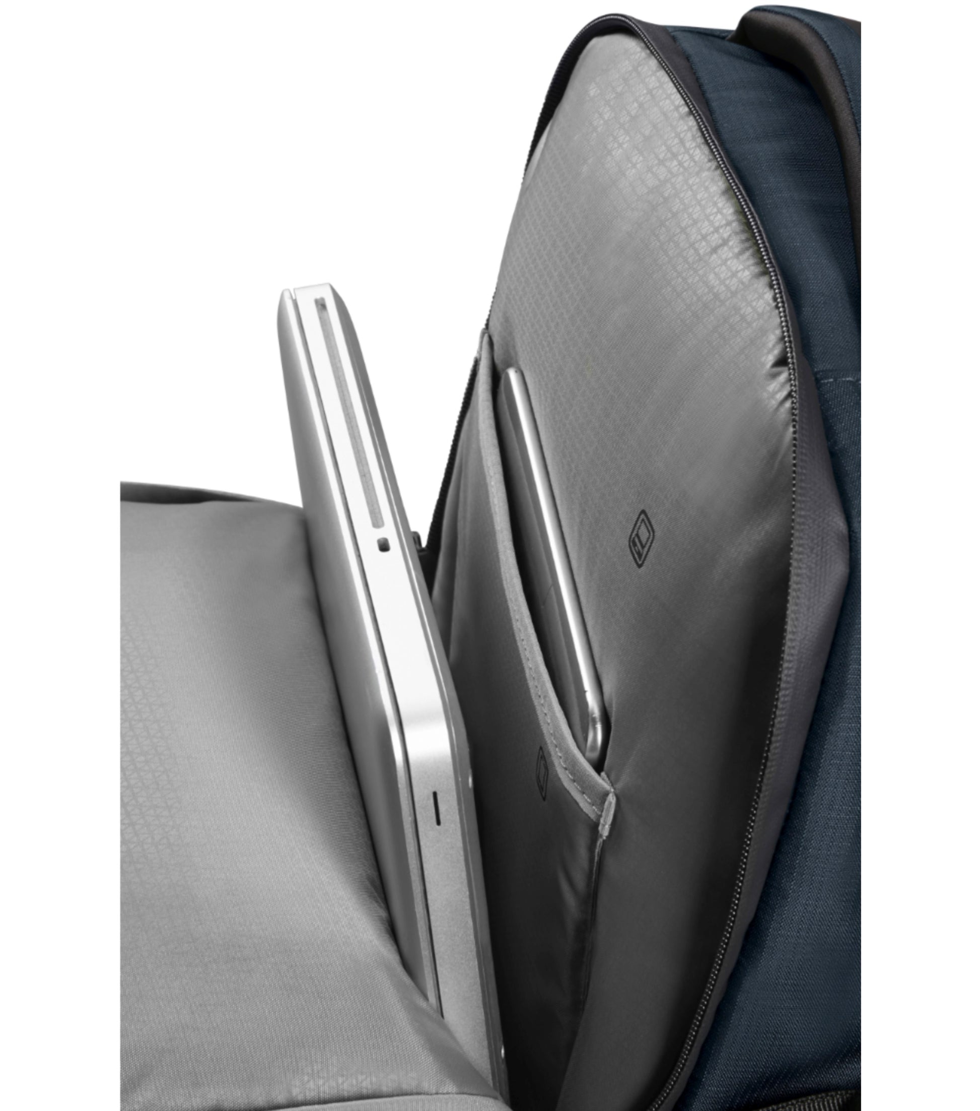 Laptop and tablet pockets in front compartment