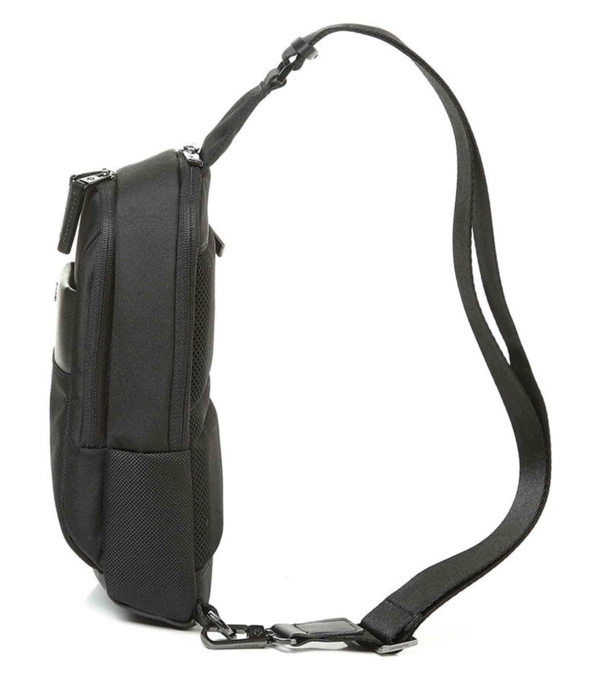 Adjustable shoulder strap