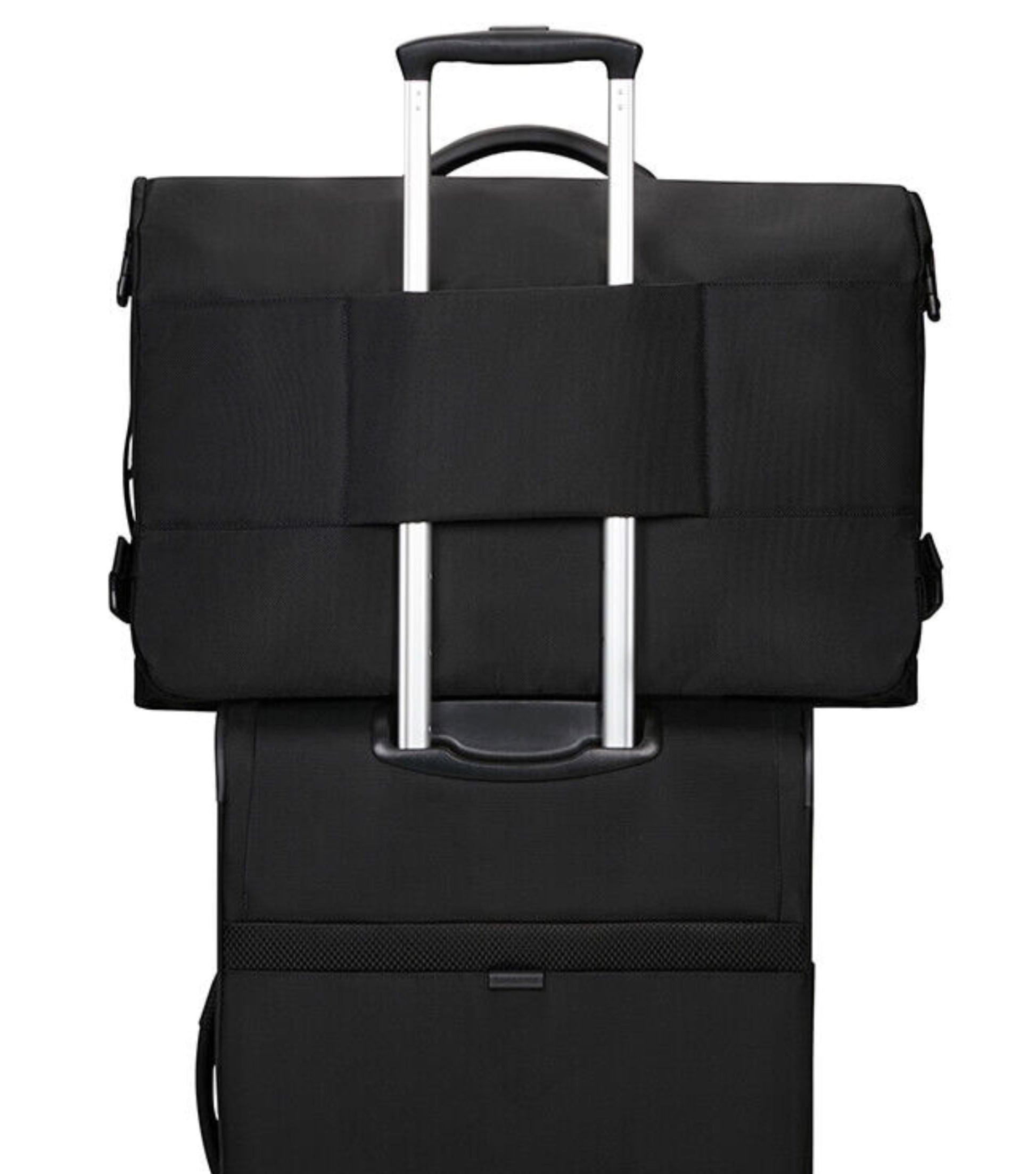 Smart Sleeve (Luggage for display purpose only)