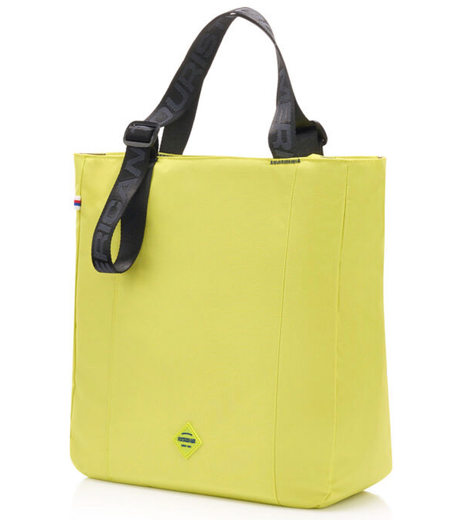 adjustable shoulder strap, offering a 2-way carry option that effortlessly transitions from hand to shoulder