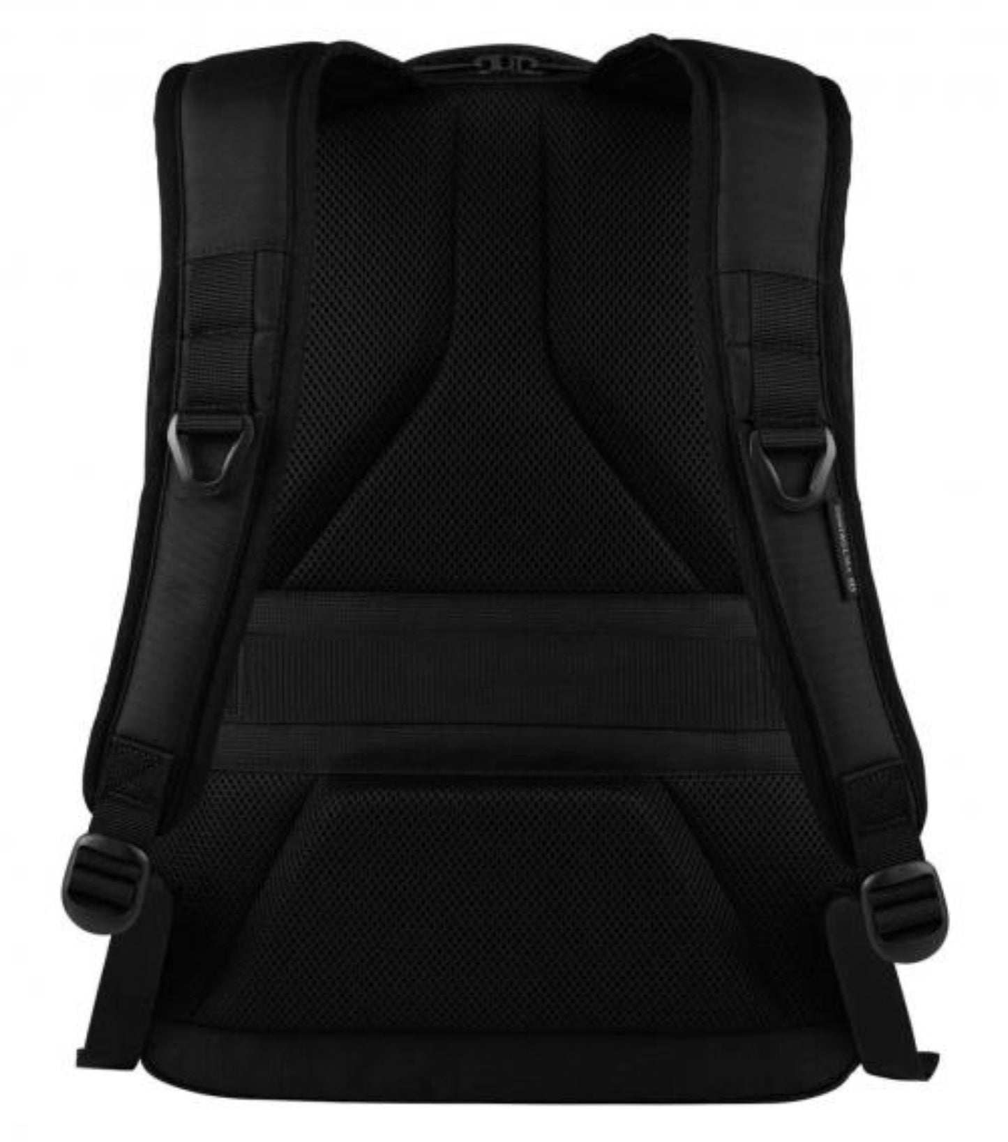 Padded adjustable shoulder straps and airflow channels ensure optimum carrying comfort