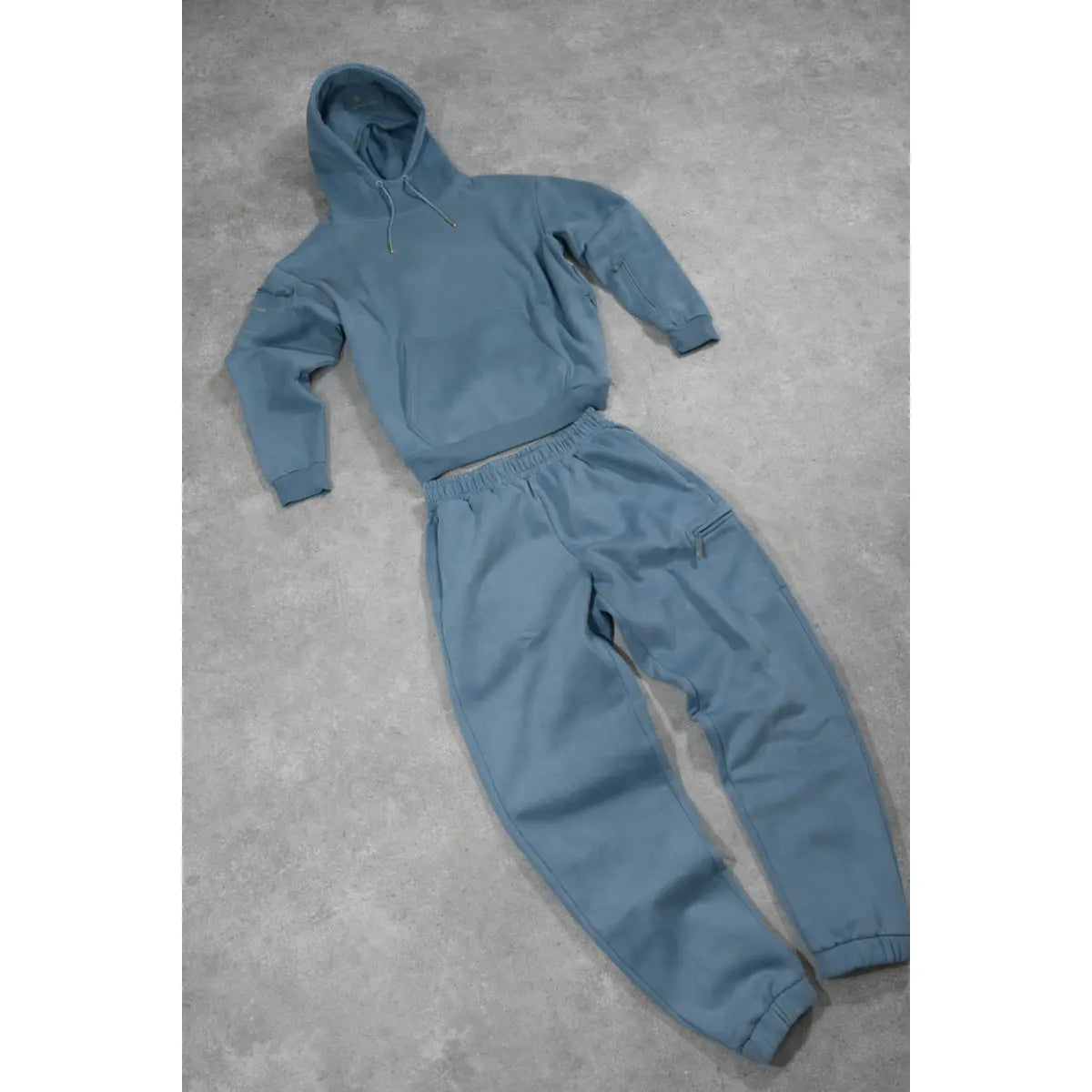 AVIONLUX Dream Premium Travel Hoodie