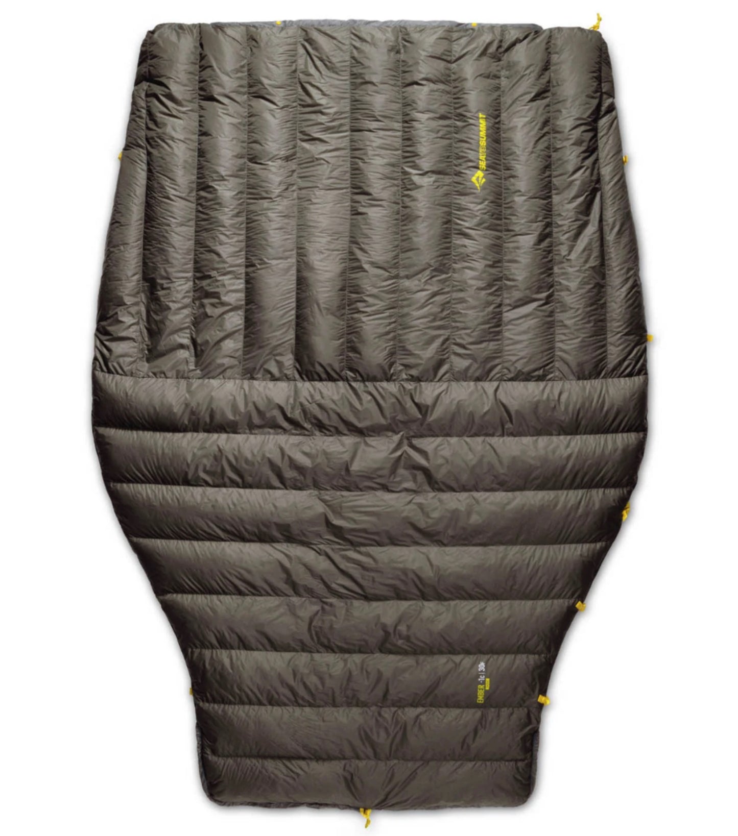 the Ember quilt was designed for multi-season use with an excellent warmth to weight ratio