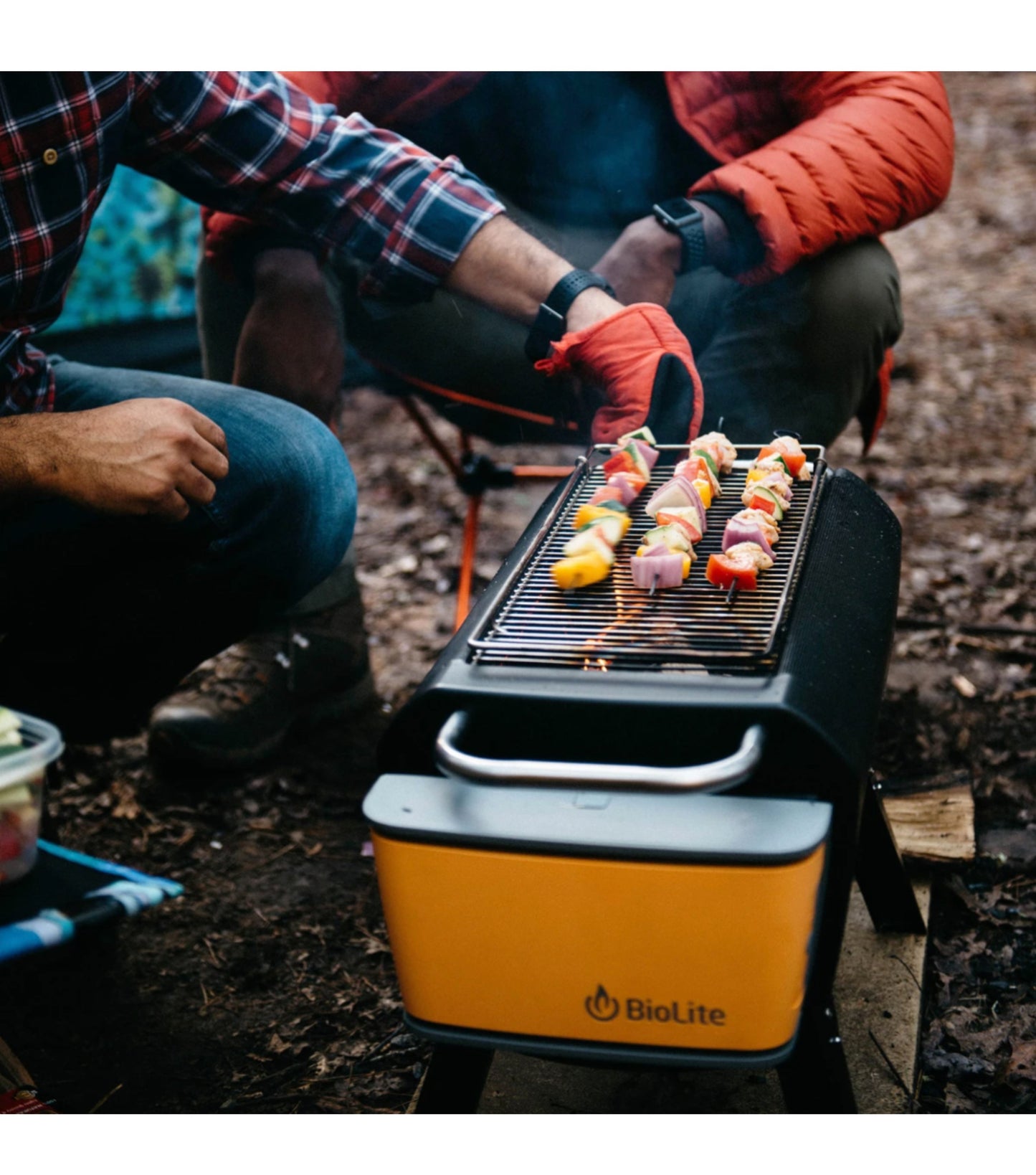 Cook hibachi-style meals using the removable grill grate