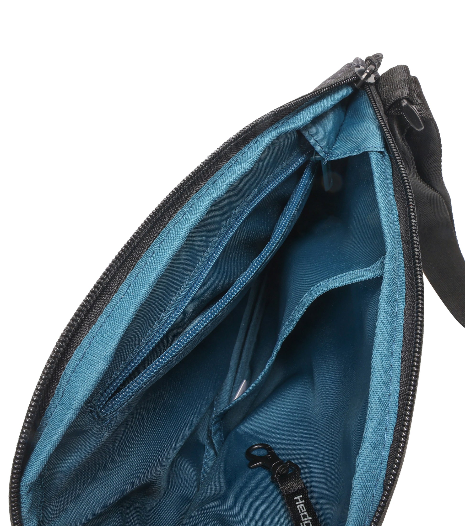 Main compartment with zipped pocket and key hook