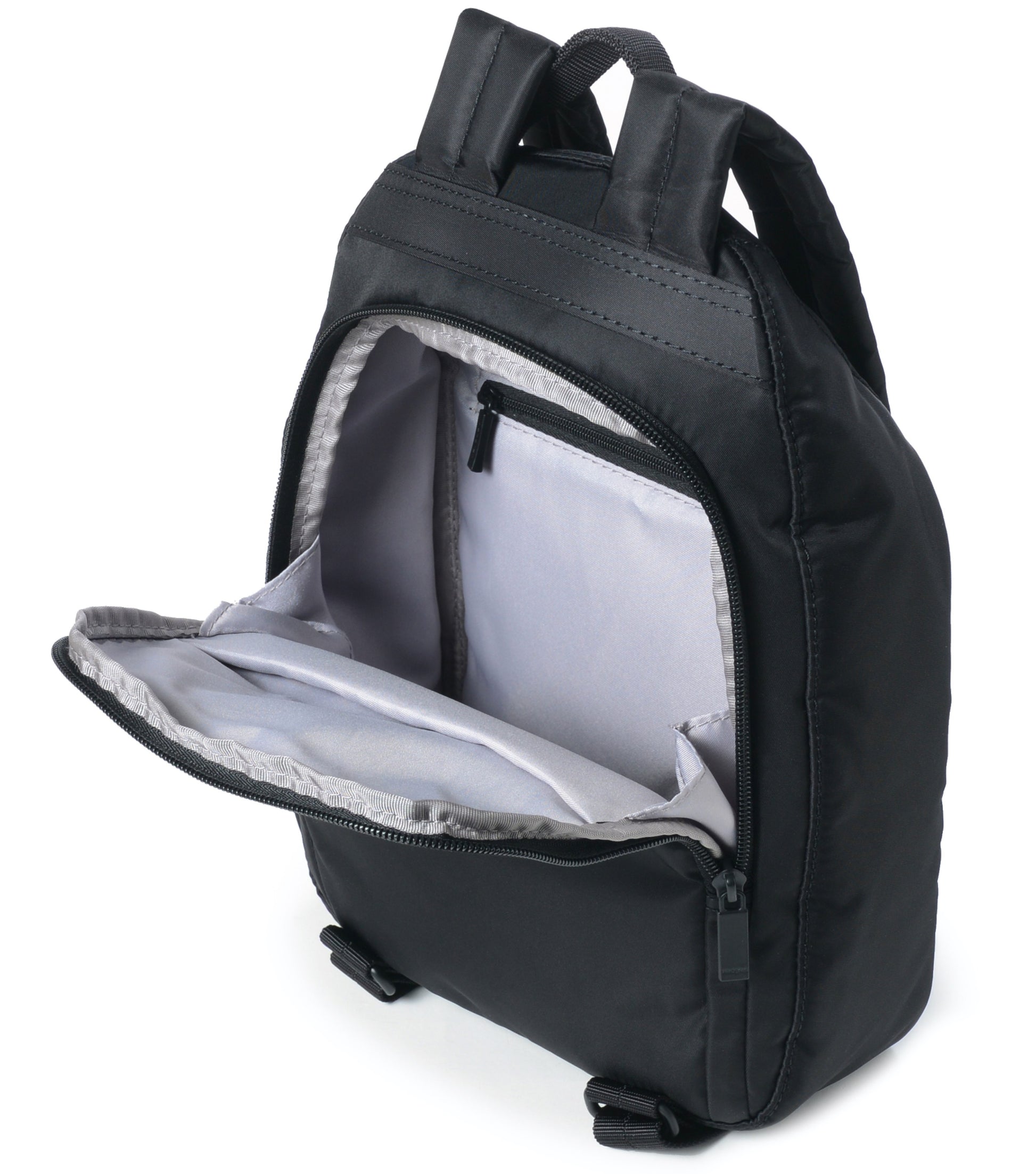 Main compartment with padded pocket for mini tablet