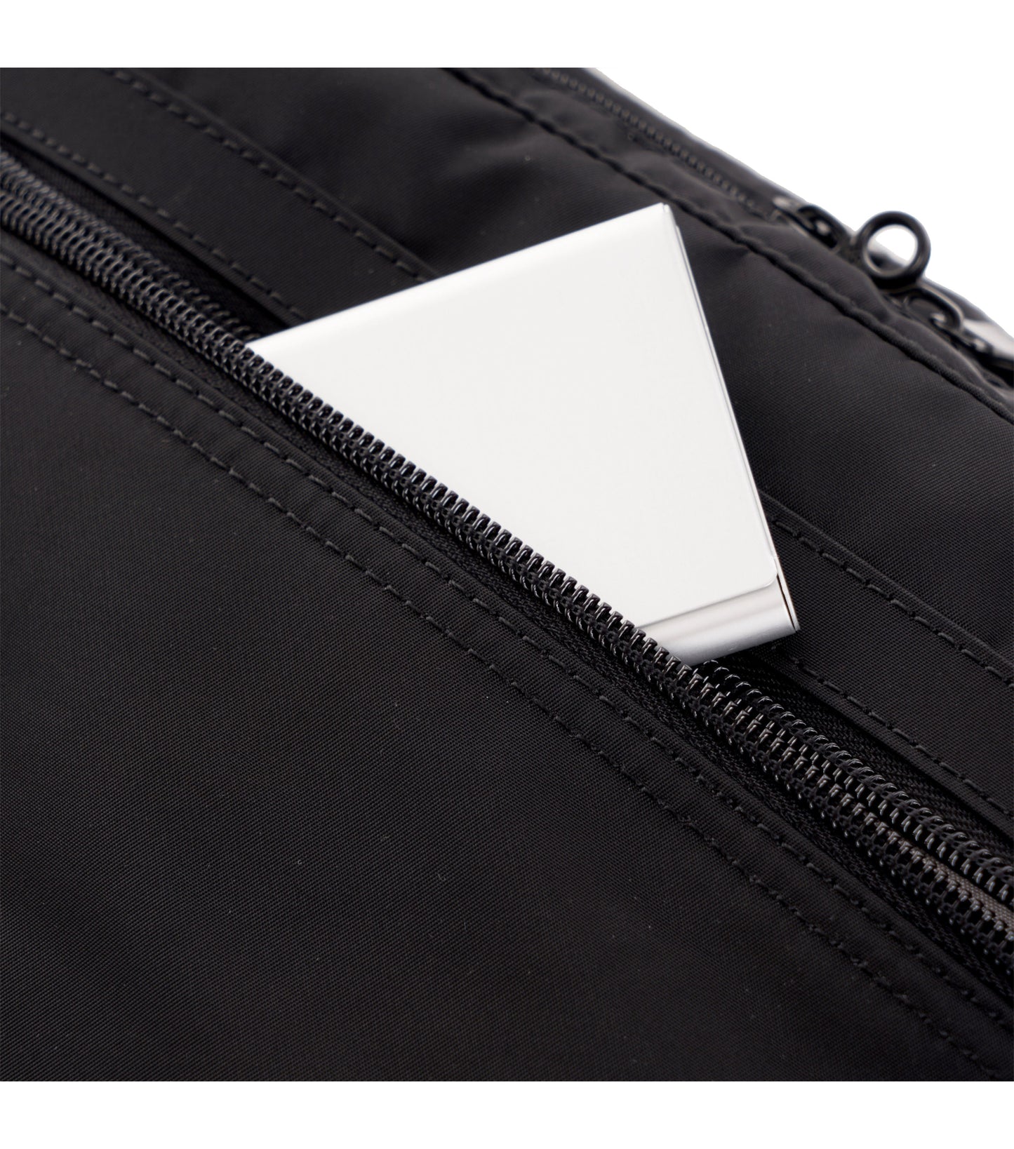 Exterior zippered pocket