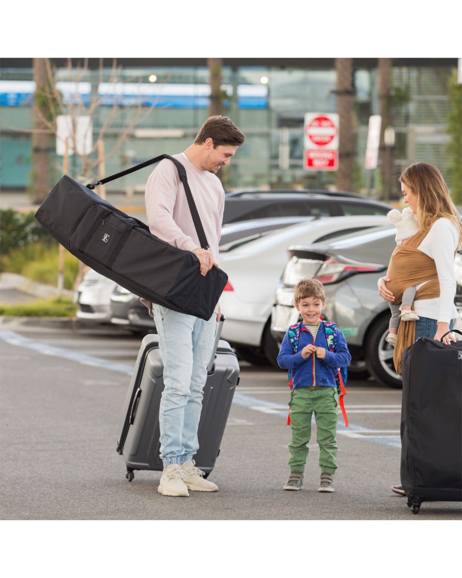 Protect and easily carry your umbrella stroller while traveling with this convenient, durable stroller travel bag. Airline certified