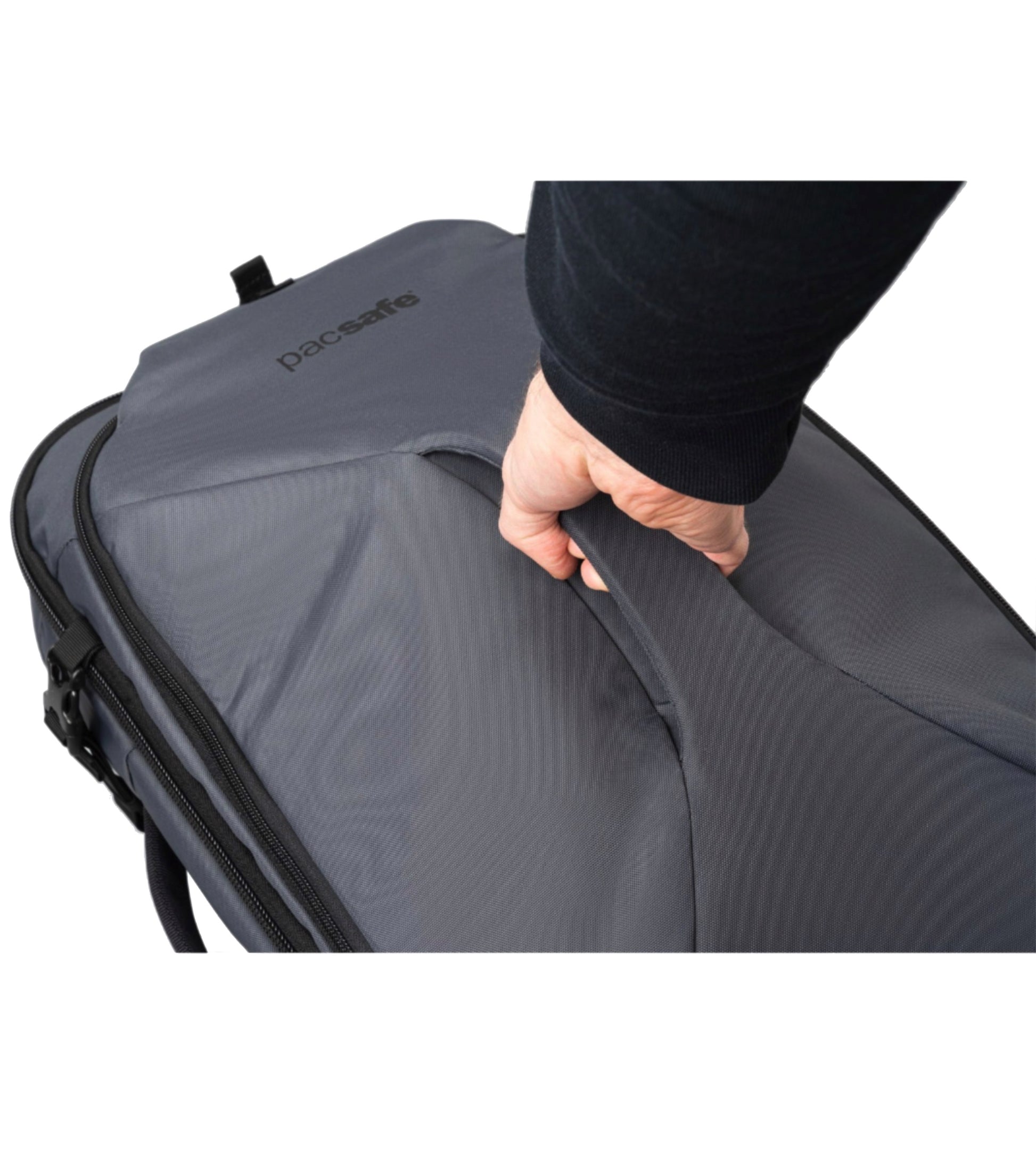 Can be carried like a backpack, suitcase or duffle bag