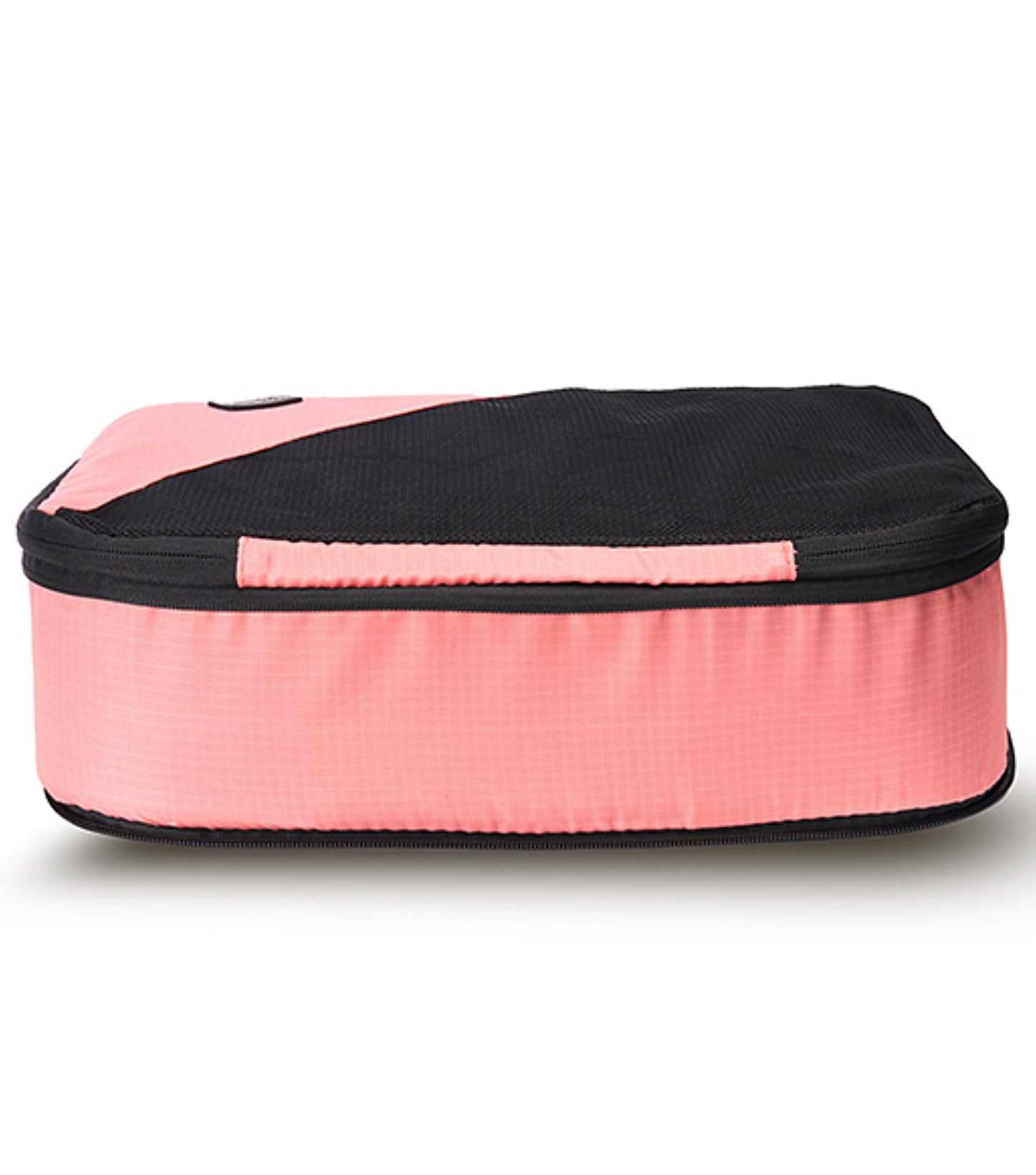 Ideal for organising luggage and garment protection