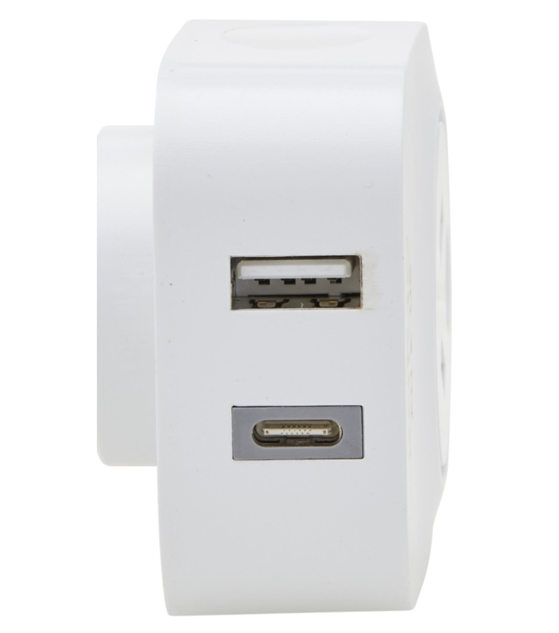 1 x USB-A socket and 1 x USB-C socket, total 2.4A