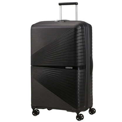 4 x multidirectional spinning wheels