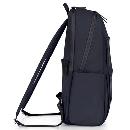 Padded, adjustable shoulder straps