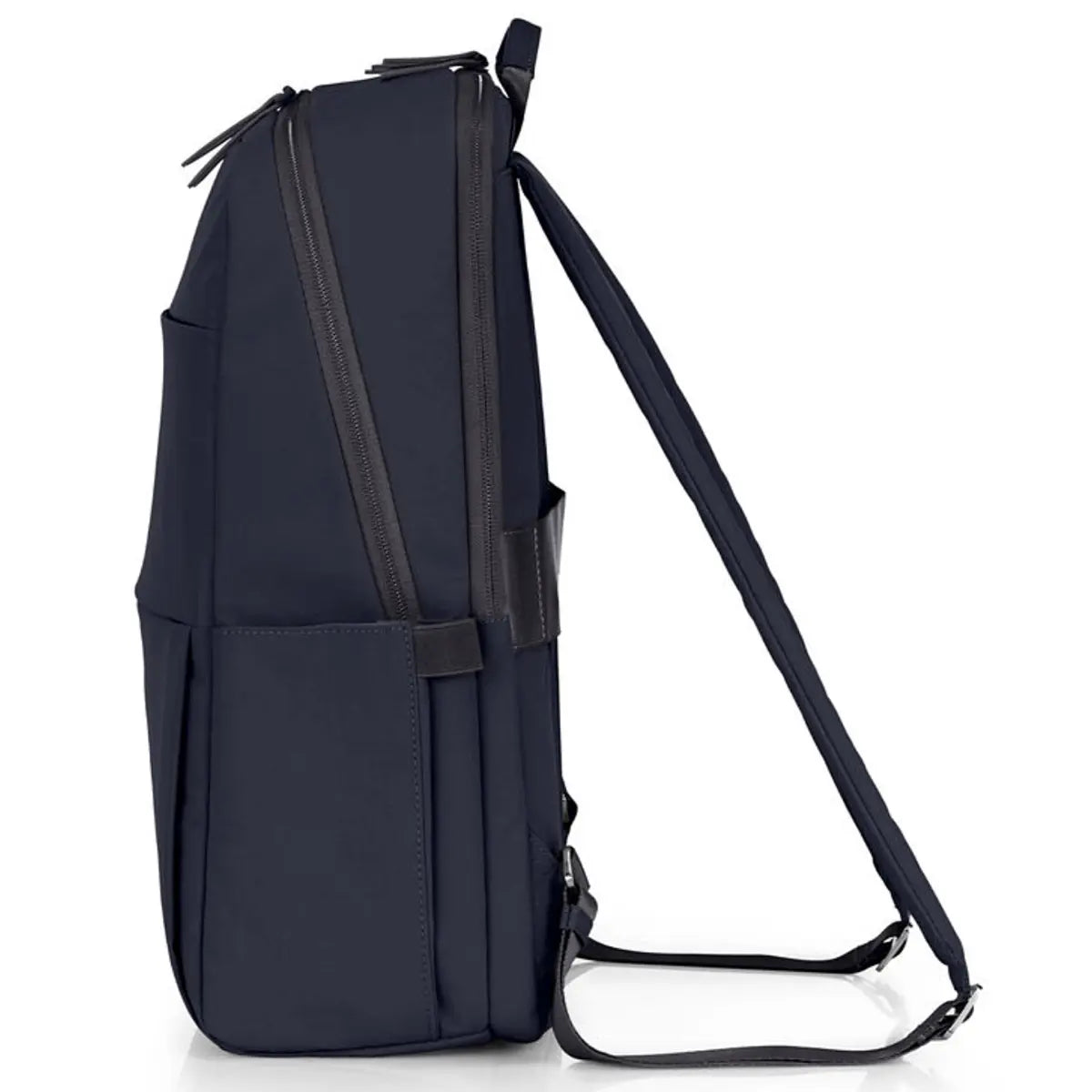 Side pockets for smaller items