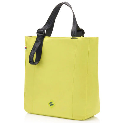 adjustable shoulder strap, offering a 2-way carry option that effortlessly transitions from hand to shoulder