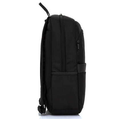 Side pockets for small items