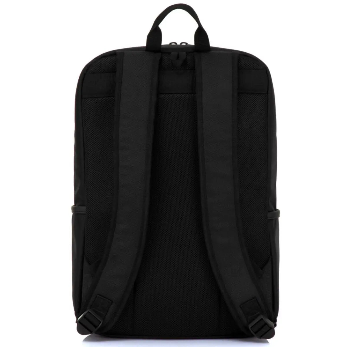 Padded, adjustable shoulder straps