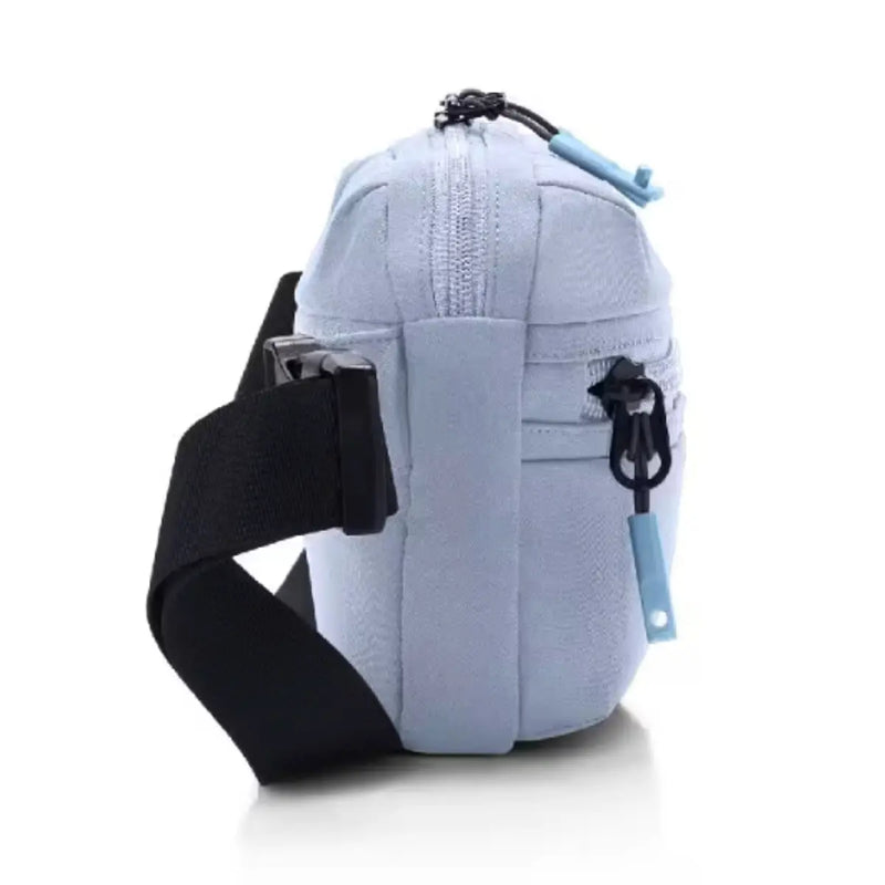 Large main compartment