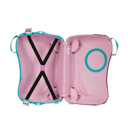 28 litres of space to pack clothes, favourite toys and games