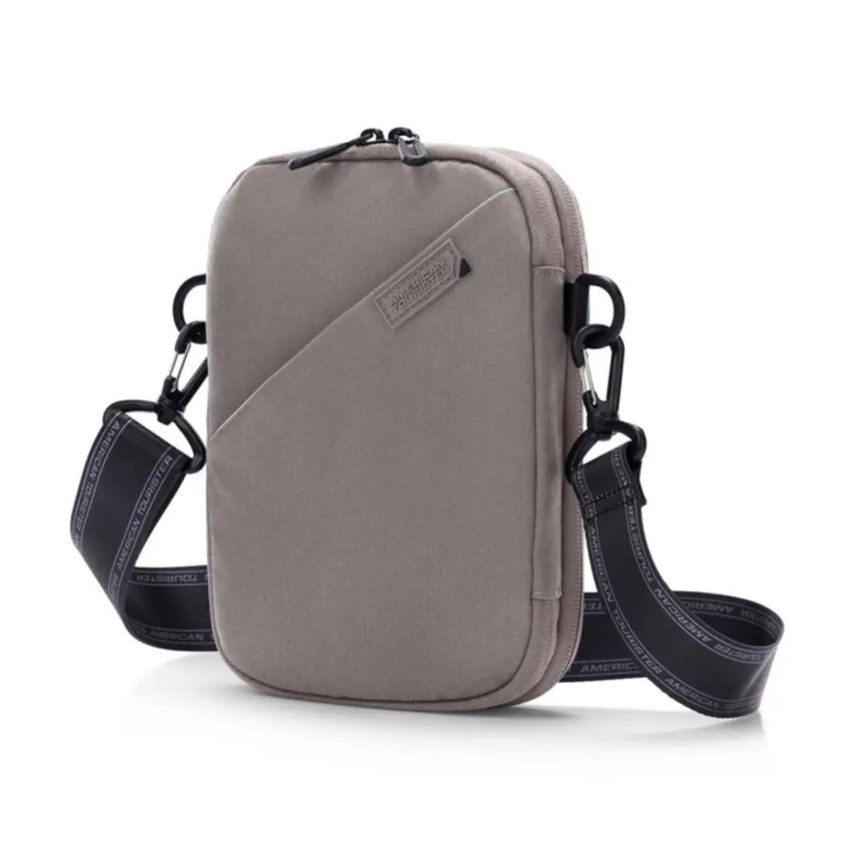 Quick access front pocket