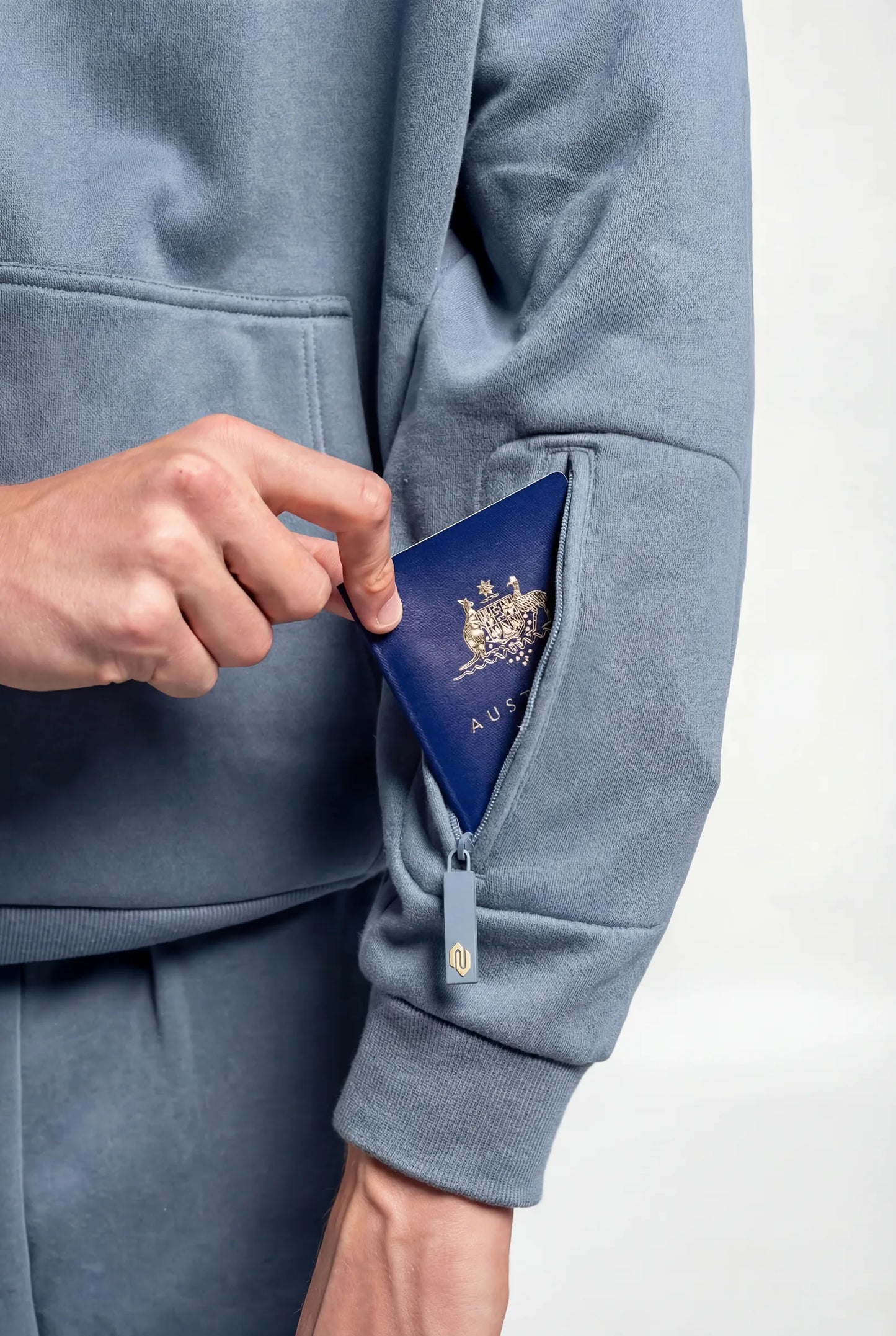 AVIONLUX Dream Premium Travel Hoodie - Dusk - avionlux dream hoodie dusk passport pocket