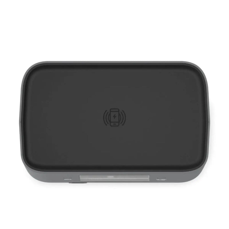 Wireless charging enabled on top deck