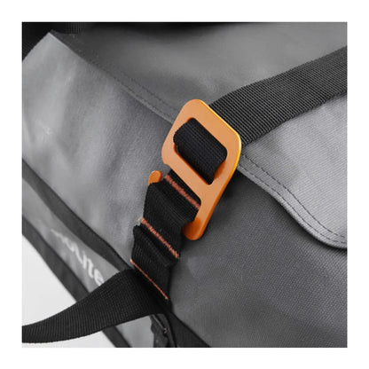 Reinforced straps with G-Hook for secure carry