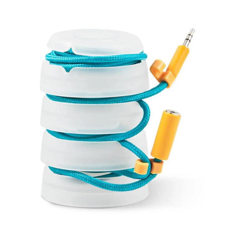 The set packs down easily with effortless cord management